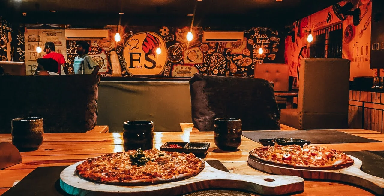 The FoodSmith WoodFire Pizza & Grill